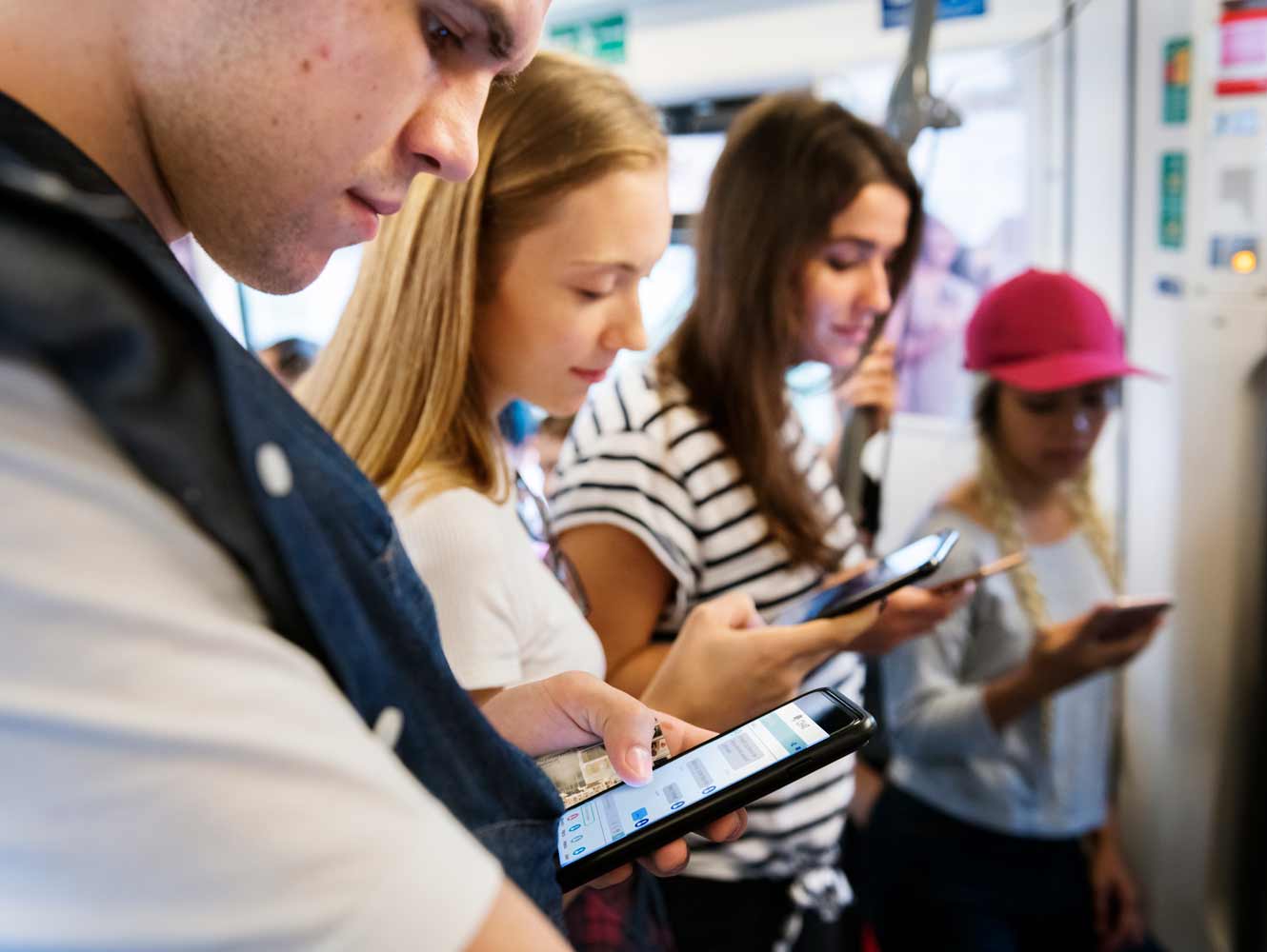 Programa sobre Redes Sociales y TRIC’s